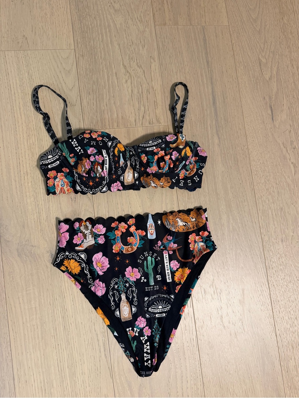 Agua Benita Nopal Lauren Bikini Set - Picture 2 of 4